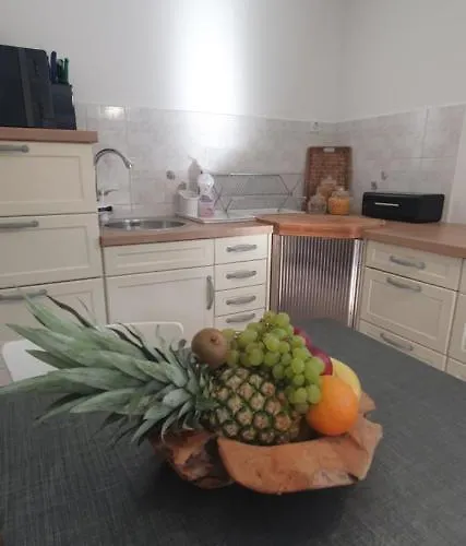 Thalia Marinici (Primorsko-Goranska)