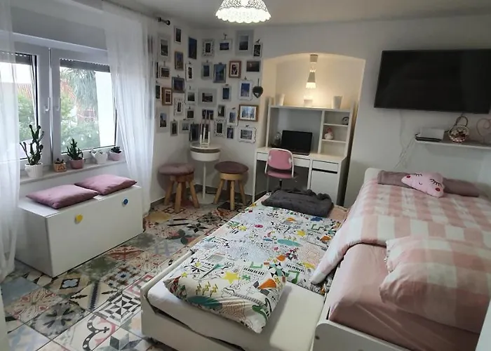 Thalia Hébergement de vacances Marinici (Primorsko-Goranska)